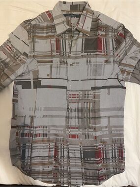 Perry Ellis Button-Up Shirt in White, Black, Red and Brown Plaid